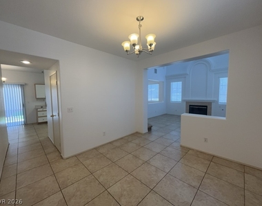 5438 Old Oak Court - Photo Thumbnail 2
