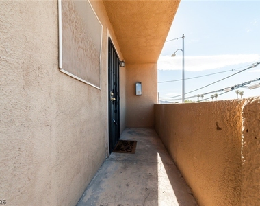 1301 N 23rd Street - Photo Thumbnail 2