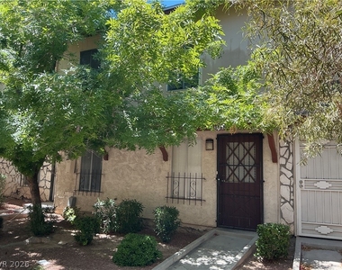 3968 Voxna Street - Photo Thumbnail 1