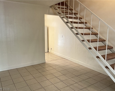 3968 Voxna Street - Photo Thumbnail 8