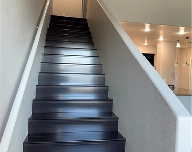 32 E Serene Avenue - Photo Thumbnail 12