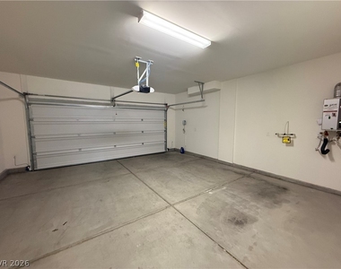 3045 Foxtail Hollow Avenue - Photo Thumbnail 37