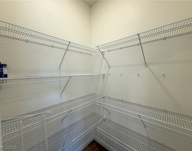 3045 Foxtail Hollow Avenue - Photo Thumbnail 33