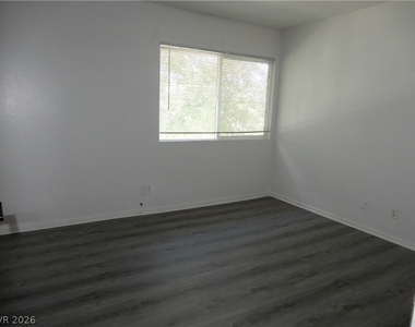 4770 Topaz Street - Photo Thumbnail 9
