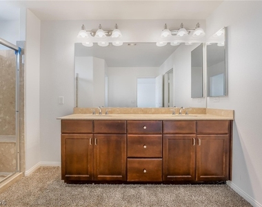 5986 Azzura Palms Avenue - Photo Thumbnail 30