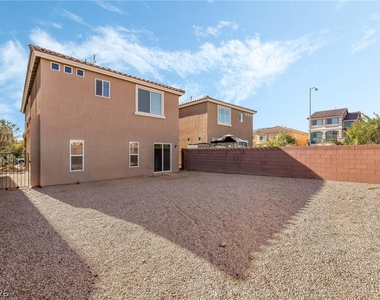 5986 Azzura Palms Avenue - Photo Thumbnail 39