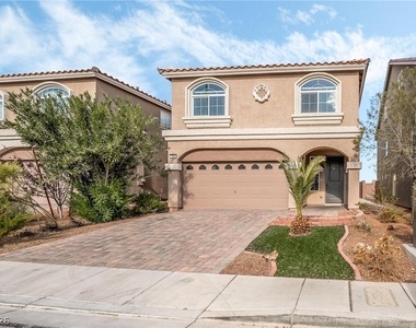 5986 Azzura Palms Avenue - Photo Thumbnail 4