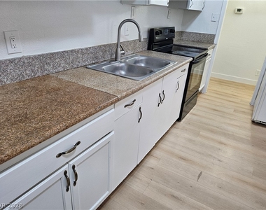 2008 Marlin Avenue - Photo Thumbnail 4