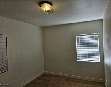 2008 Marlin Avenue - Photo Thumbnail 11