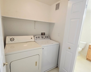 9580 W Reno Avenue - Photo Thumbnail 13