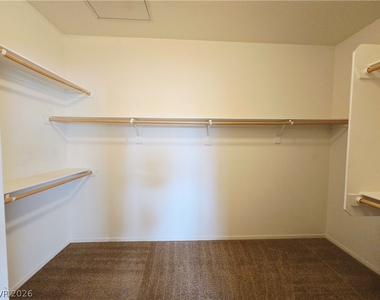 9580 W Reno Avenue - Photo Thumbnail 7