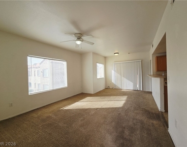 9580 W Reno Avenue - Photo Thumbnail 4