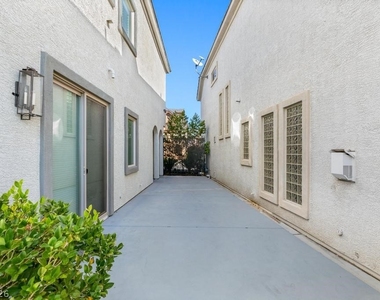 9161 Tudor Park Place - Photo Thumbnail 35