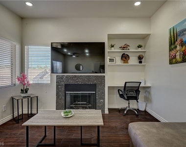 251 S Green Valley Parkway - Photo Thumbnail 6
