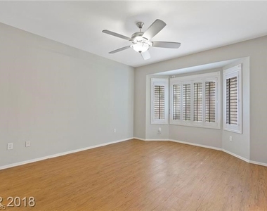 2557 Shellsburg Avenue - Photo Thumbnail 8