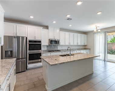 12333 Silvana Street - Photo Thumbnail 1