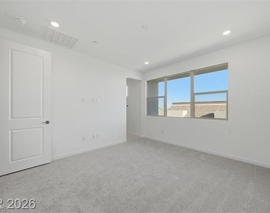 1482 Hopeful Lark Lane - Photo Thumbnail 15