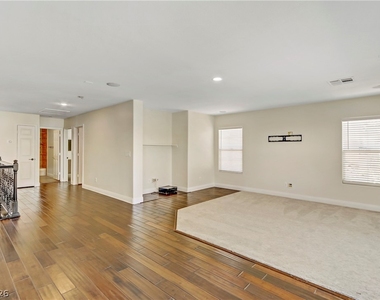 11223 Tribiani Ave Avenue - Photo Thumbnail 26