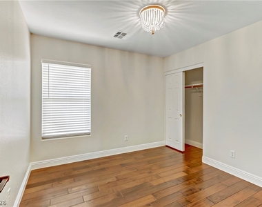 11223 Tribiani Ave Avenue - Photo Thumbnail 28