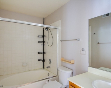 1575 W Warm Springs Road - Photo Thumbnail 2