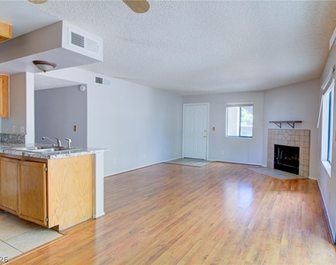 1575 W Warm Springs Road - Photo Thumbnail 11