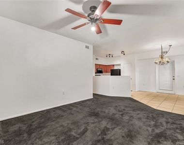 10245 S Maryland Parkway - Photo Thumbnail 2