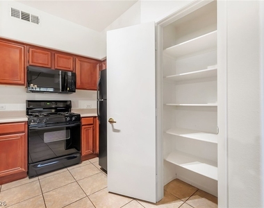 10245 S Maryland Parkway - Photo Thumbnail 10