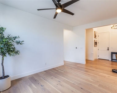 4228 Orchard Run Avenue - Photo Thumbnail 14