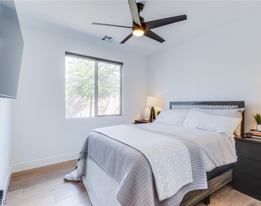 4228 Orchard Run Avenue - Photo Thumbnail 21