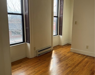 137 S Peterboro Street - Photo Thumbnail 2