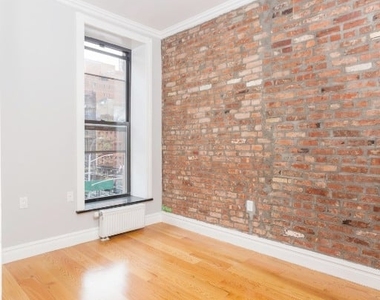 East 13th Street - Photo Thumbnail 2