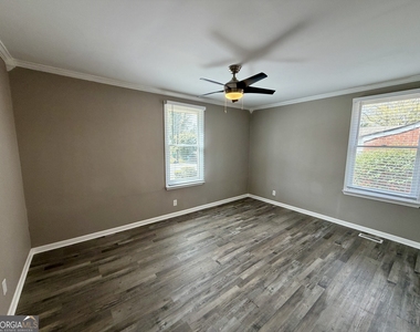 2912 Glenwood Avenue Se - Photo Thumbnail 17