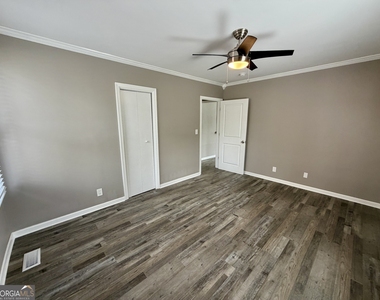 2912 Glenwood Avenue Se - Photo Thumbnail 18