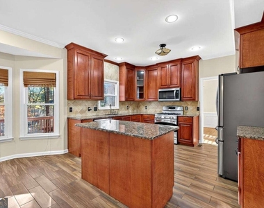3378 Willbrooke Court - Photo Thumbnail 6