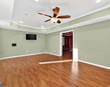 3378 Willbrooke Court - Photo Thumbnail 23