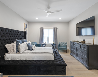 1231 Holly Street - Photo Thumbnail 65