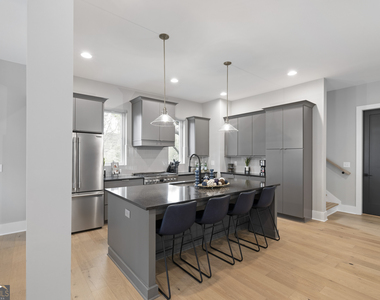 1231 Holly Street - Photo Thumbnail 20