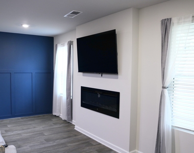 204 River Meadow Drive - Photo Thumbnail 3