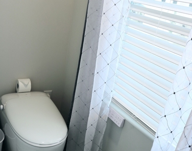 204 River Meadow Drive - Photo Thumbnail 15