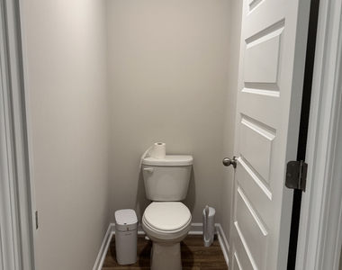 272 Abbott Road - Photo Thumbnail 23