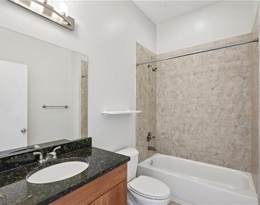 745 Fountainhead Lane Ne - Photo Thumbnail 32