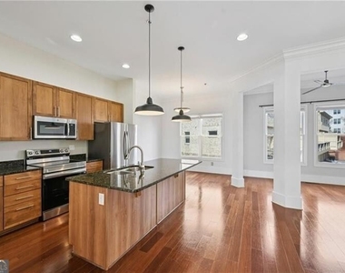 745 Fountainhead Lane Ne - Photo Thumbnail 10