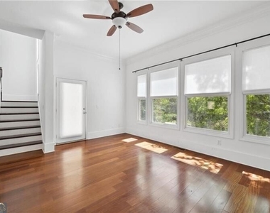 745 Fountainhead Lane Ne - Photo Thumbnail 21