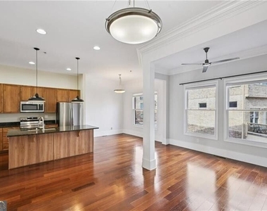 745 Fountainhead Lane Ne - Photo Thumbnail 11
