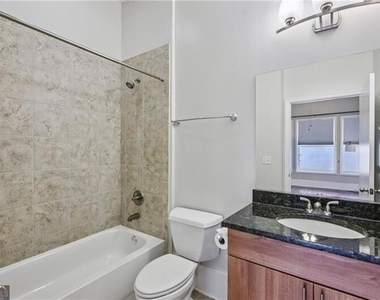 745 Fountainhead Lane Ne - Photo Thumbnail 4