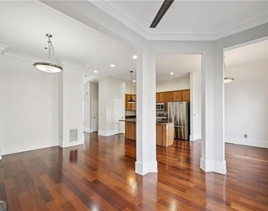 745 Fountainhead Lane Ne - Photo Thumbnail 13