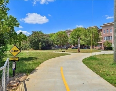 745 Fountainhead Lane Ne - Photo Thumbnail 43