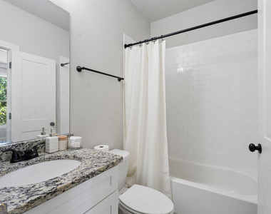 2424 Misty Hollow Place - Photo Thumbnail 28