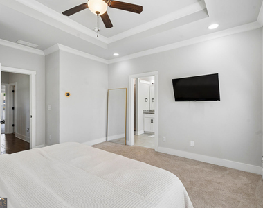 2424 Misty Hollow Place - Photo Thumbnail 17