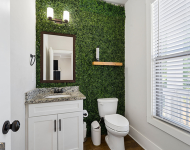2424 Misty Hollow Place - Photo Thumbnail 14